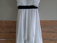 weißes Sommerkleid mit schwarzem Brustband - Teising
