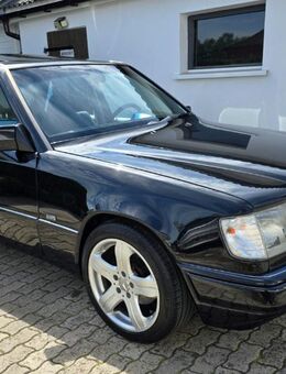 Mercedes-Benz W124 - Cuxhaven