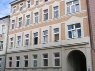 Helle 2-Raum-Wohnung im Hinterhaus mit großem Balkon - Halle (Saale)