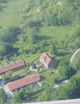 Gutshof am kleinen Kreidebruch mit vierzehn Mietern Zehn Einfamilienreihenmittelhäusern auf der Insel Rügen Wohnparadies und Ferienparadies - Sagard