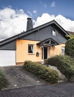 Mehr Raum, als man denkt - Bungalow mit Wohlfühlgarantie in ruhiger Lage - Flammersfeld