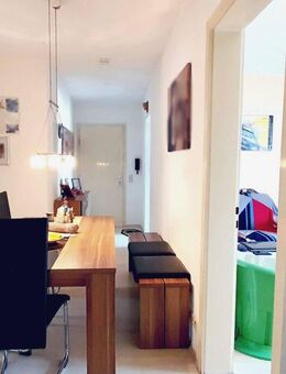 Großzügige 3-Zimmerwohnung mit 1 Balkon und Einzelgarage in Murrhardt - Murrhardt