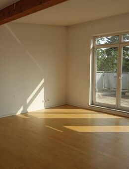 Moderne 4 Zi. Penthouse-W. mit gr. Dachterrasse u. 1 Außenstellpl. (2 TG-Stellpl. zusätzlich mgl.) - Waldkraiburg