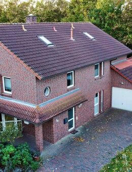 Attraktives Zweifamilienhaus in zentraler Lage - Wilhelmshaven