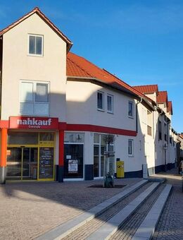 2-Zimmer-Wohnung mit Parkett & Stellplatz in zentraler Lage von Friedrichroda - Friedrichroda