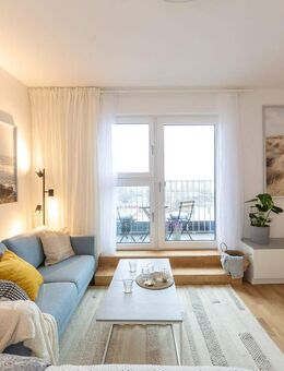 Möblierte 2-Zimmer Wohnung mit viel Platz! - Berlin