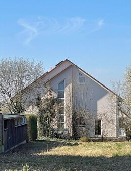 Neuwertige Doppelhaushälfte in bester Lage von Weinheim - Weinheim