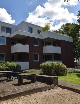 Helle Eigentumswohnung in kleiner WEG mit Balkon und Garage - Bremen