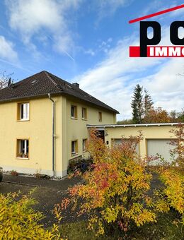 Voll vermietet und teilsaniert! Zweifamilienhaus mit ELW in Ortsrandlage! - Bad Rodach