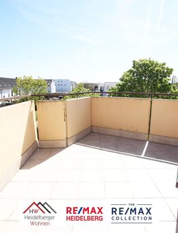 Schöne 2,5 Z ETW, 63m² im 2.OG eines MFH, in top zentraler Lage inkl. 2 Stellplätze und Dachterrasse - Schwetzingen