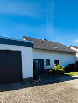 Großzügiges Einfamilienhaus mit Charme, Gartenidylle und viel Platz für die ganze Familie - Celle
