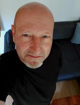 Suche Thai Lady für Beziehung / Freundschaft - Stuttgart