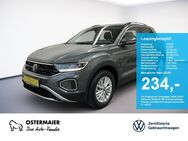 VW T-Roc, 1.0 TSI LIFE 110PS VC, Jahr 2024 - Straubing