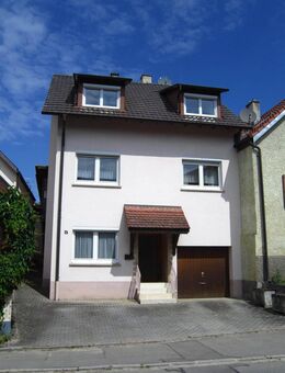 2-Generationenhaus mit Garage, Schopf & Gärtchen - Kandern