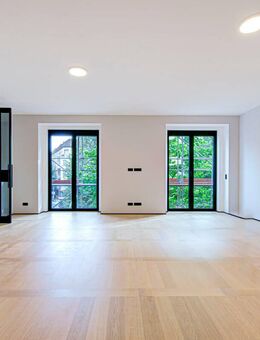 Urbanes Domizil mit Loft-Ambiente und Luxus-Badezimmer im hippen Boxhagener Kiez - Berlin