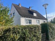 Gemütliches Ein- bis Zweifamilienhaus mit großem Grundstück in Kassel Warteberg auch für Bauträger geeignet - Kassel