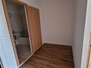 Große 3-Raum-Wohnung mit sonnigem Balkon zum kleinen Preis - Helbra