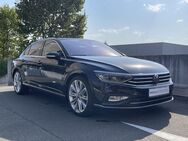 VW Passat, 2.0 Elegance R-Line R, Jahr 2021 - Rüsselsheim