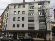 2 -Zimmerwohnung mit Einbauküche - Kunststoffenster - Rollos - Lift - Balkon - Nürnberg