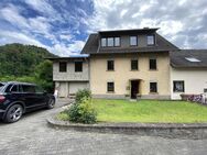 Wohnhaus mit herrlichen Blick auf die Burg Bruch - Bruch