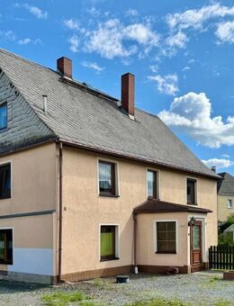 Einfamilienhaus in Neuwürschnitz mit viel Platz zur freien Entfaltung - Oelsnitz (Erzgebirge)
