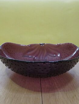 Dekorative Schale in Form einer Erdbeere, ohne Beschädigung, sehr gut erhalten - Mamming