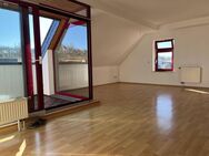 TOP Dachgeschoss Wohnung mit Loggia über 2. Etagen. - Stollberg (Erzgebirge)
