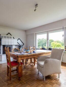 Lohmar-Weegen: Freistehendes Einfamilienhaus im Bungalowstil in ruhiger Lage mit schönem Ausblick! - Lohmar