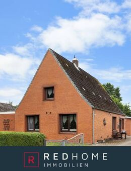 Gepflegtes Einfamilienhaus mit ca. 110 m² Wohnfläche auf einem großzügigem Grundstück! - Haale