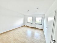 Sofort beziehbar! Gepflegte 3 Zimmer-Wohnung mit Balkon im Herzen von Bad-Cannstatt! - Stuttgart