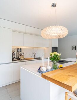 Traumhaftes Reiheneckhaus der Extraklasse mit Pool in Schondorf am Ammersee - Schondorf (Ammersee)