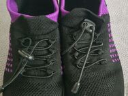 Sneaker Damen - 39 - schwarz/lila - gebraucht - Kiel