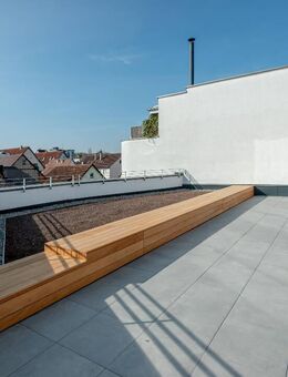 Penthouse-Highlight: Exklusive 4,5-Zimmerwohnung mit Aufzug in Ditzingen - Beste Innenstadtlage! - Ditzingen