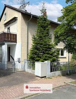 Großzügige 2-Familien-Doppelhaushälfte mit Sanierungsbedarf - Eppelheim