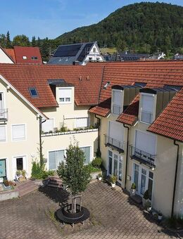 Wunderschöne Eigentumswohnung ... sofort einziehen und wohlfühlen in naturnaher Landschaft - Albstadt
