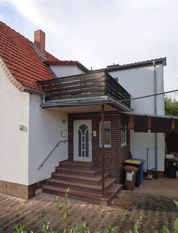Ihr neues Zuhause in bester Lage - Doppelhaushälfte mit Balkon, Garten und Garage - Eschwege
