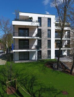 NEUBAU mit 5-Zimmern / BLICK in den AUENWALD / 70m² WOHNEN / 2 x TERRASSEN / KAMIN / 2 x TG-SP / ca. 7.000m² eingezäunter Gemeinschaftsgarten - Leipzig