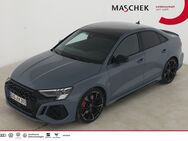Audi RS3, Limousine SportAGA Vmax BlackEd, Jahr 2023 - Wackersdorf