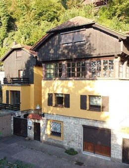 Liebhaberobjekt - Mehrgenerationenhaus am Stadtrand - Pettendorf
