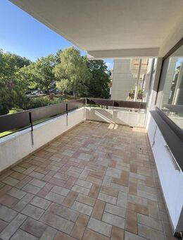3-Zimmer-Wohnung mit Aufzug, Balkon & TG-Stellplatz - Nähe Ruhr-Universität Bochum - Bochum