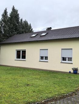 Wohnhaus und Halle für Gewerbe oder Hobby! - Göppingen