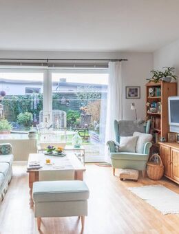 Provisionsfrei – Mittelreihenhaus Kapitalanlage, mit eigenem Garten in ruhiger und zentraler Lage in Niebüll zu Verkaufen - Niebüll