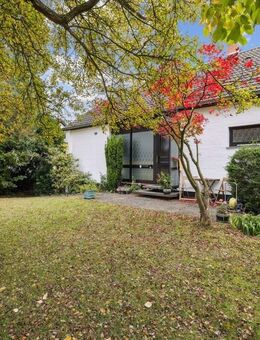 Provisionsfrei - Familienfreundliches Haus mit traumhaftem Garten und Blick ins Grüne - Oststeinbek