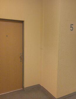 Vermiete schöne 1 Zimmerwohnung 33m² - Berlin Marzahn-Hellersdorf