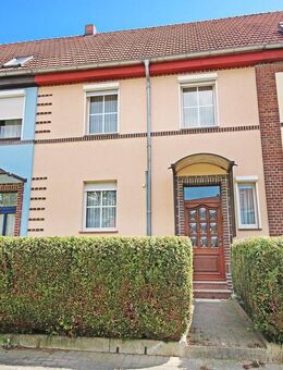 einzugsbereites Reihenmittelhaus in Coswig / Anhalt - Coswig (Anhalt)