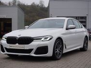 BMW 540, d xDrive Limo M Sport HarmanKardon DrivingAssistant, Jahr 2022 - Deuerling