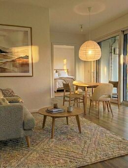 Neuwertige 2- Zimmer-Wohnung mit Terrasse und Gartenanteil - Schwäbisch Gmünd