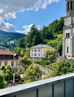 * Zentral mit Dachloggia und Lift * - Todtnau