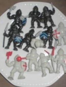 Ritterfiguren Weich Plastik Schwarz Silber Anno 1990 - Bottrop