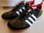 Adidas Grösse 42,5 - Grevesmühlen